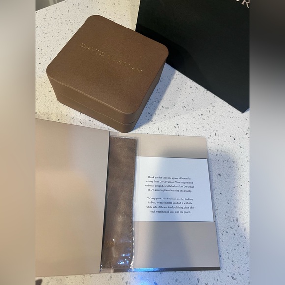 New in box David Yurman men’s box bracelet chain bracelet Authentic - Picture 3 of 7